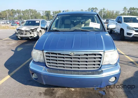 2008 Chrysler Aspen Limited из США, поврежденный, VIN 1A8HW58N48F151097